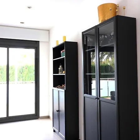 Villa Moderna Con Piscina Individual Cambrils