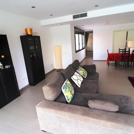 Moderna Con Piscina Individual Villa Cambrils